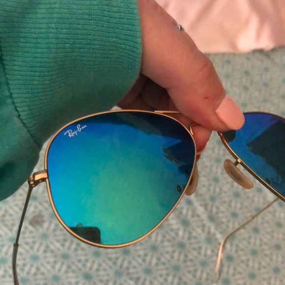 Ray bans - Picture 2 of 3